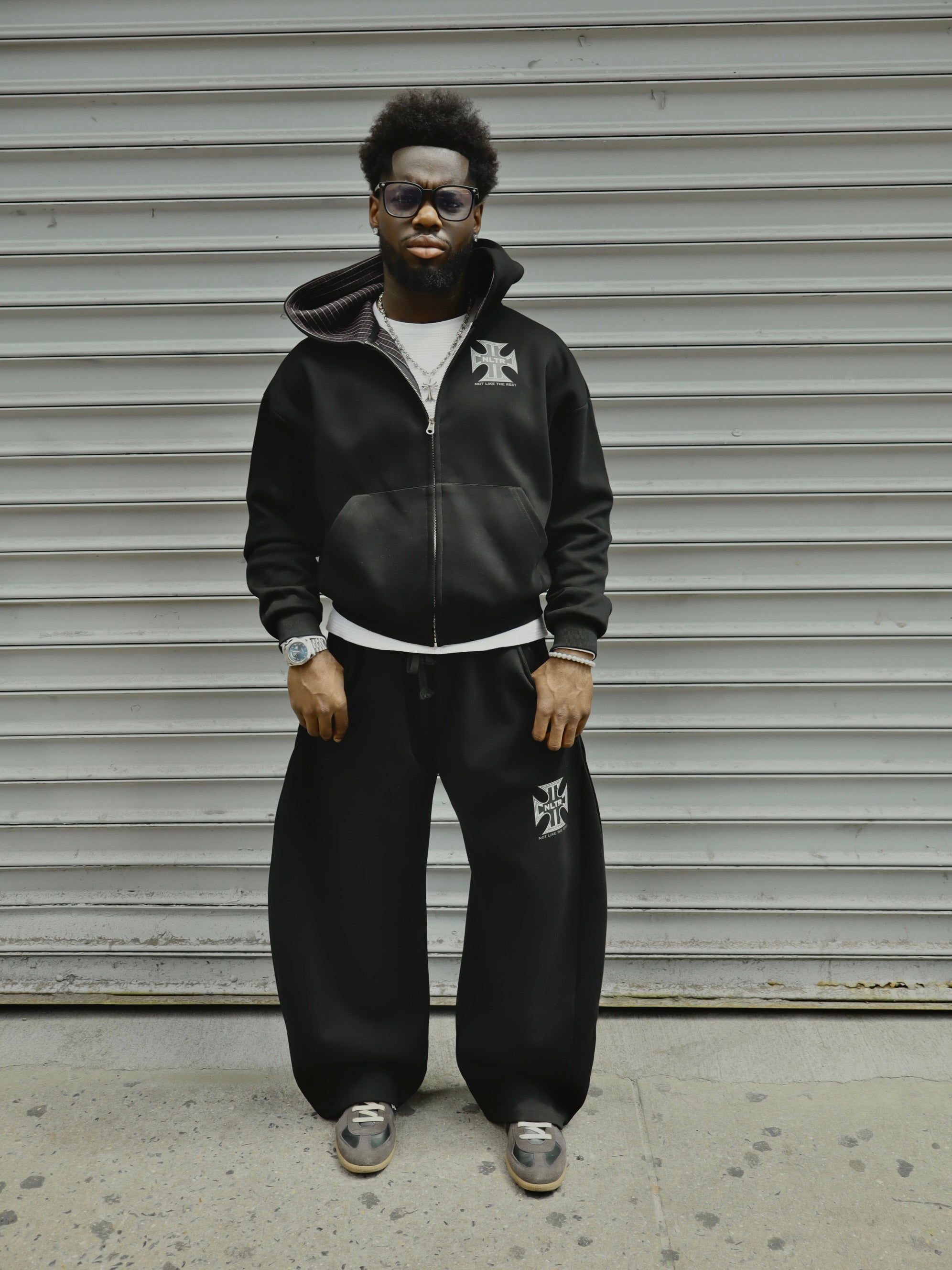 NLTR "KING OF KINGS" SWEATS